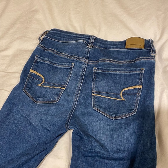 American Eagle Jeans - Picture 2 of 3